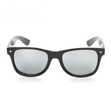 Popular Fashion Black Frame Sunglasses